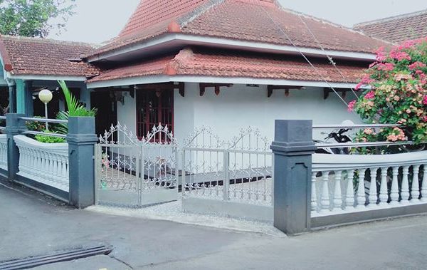 Deskripsi: Dijual Rumah Mewah di Dekat Stasiun Purwokerto | Dijual Rumah Joglo dan Mewah di Purwokerto
